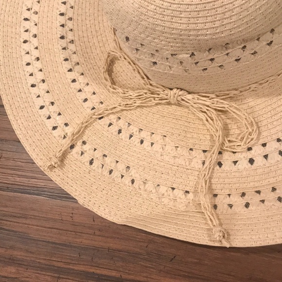 100% paper floppy sun hat - Picture 2 of 8